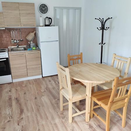 Guesthouse Argacho Stob Bagian luar foto