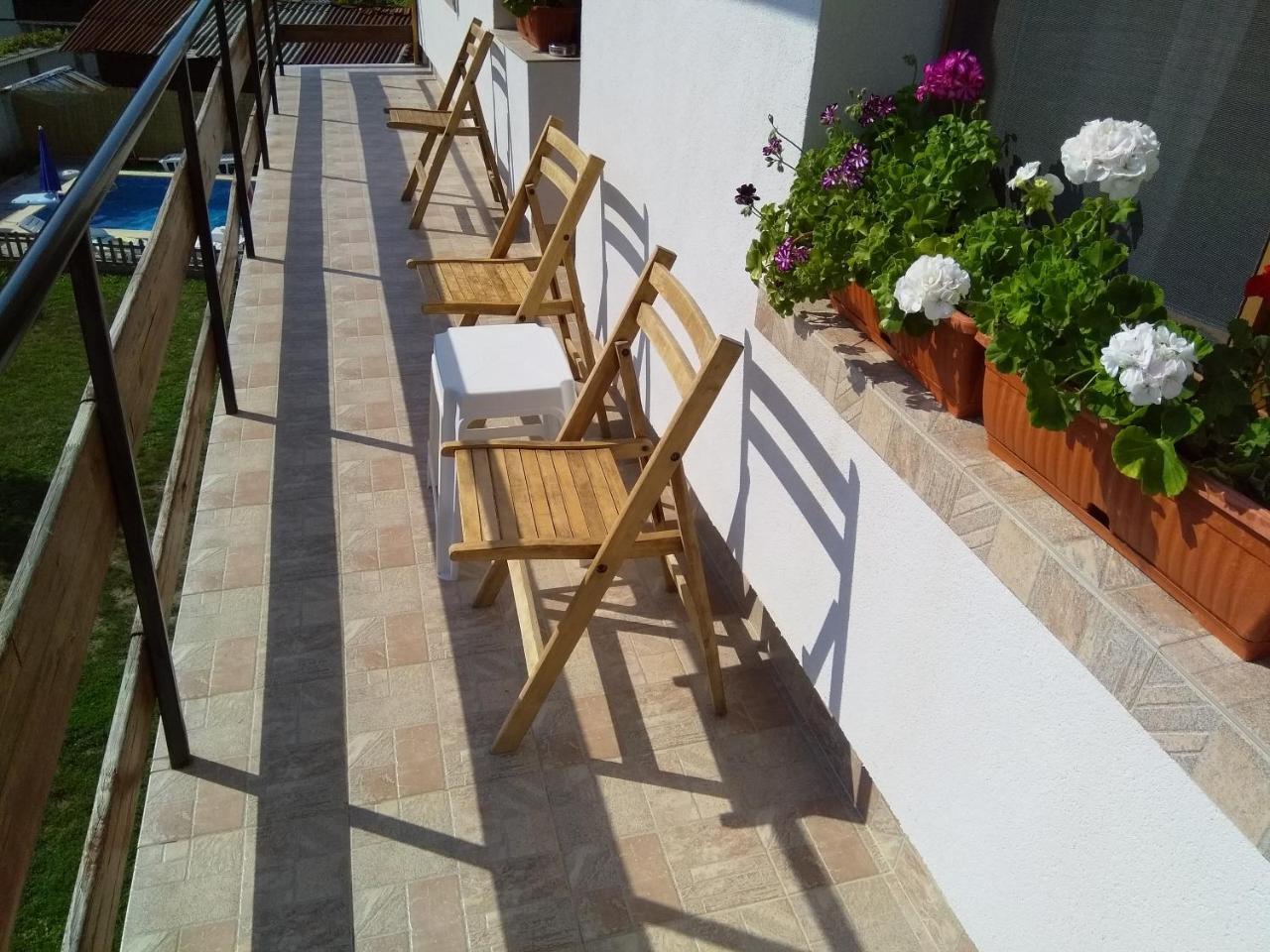 Guesthouse Argacho Stob Bagian luar foto
